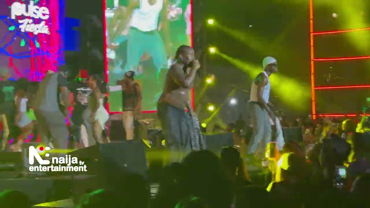 CROWD GOES WILD When Rema's Ozeba Drops at Pulse Fiesta Night
